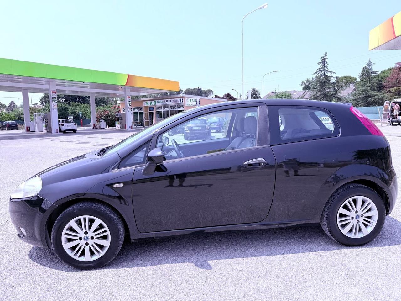 Fiat Grande Punto 1.2 Ok neopatentati
