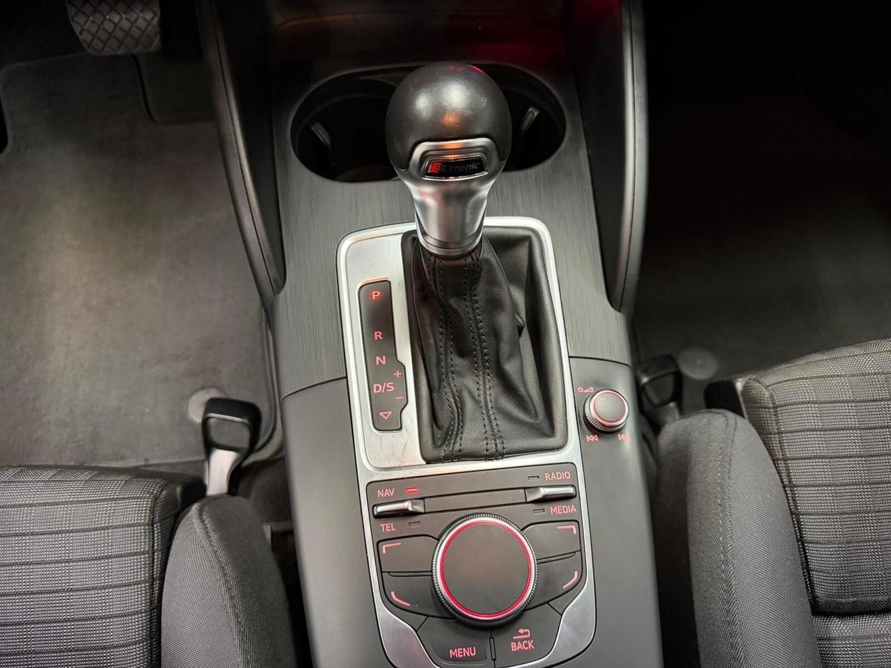 Audi A3 SPB 2.0 TDI 150 CV clean diesel S tronic Ambition