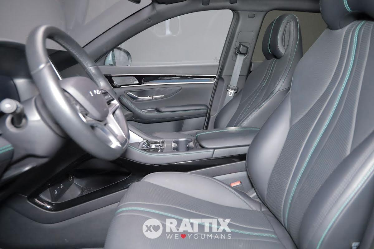 BYD Seal U DM-i 1.5 phev Boost + tetto apribile