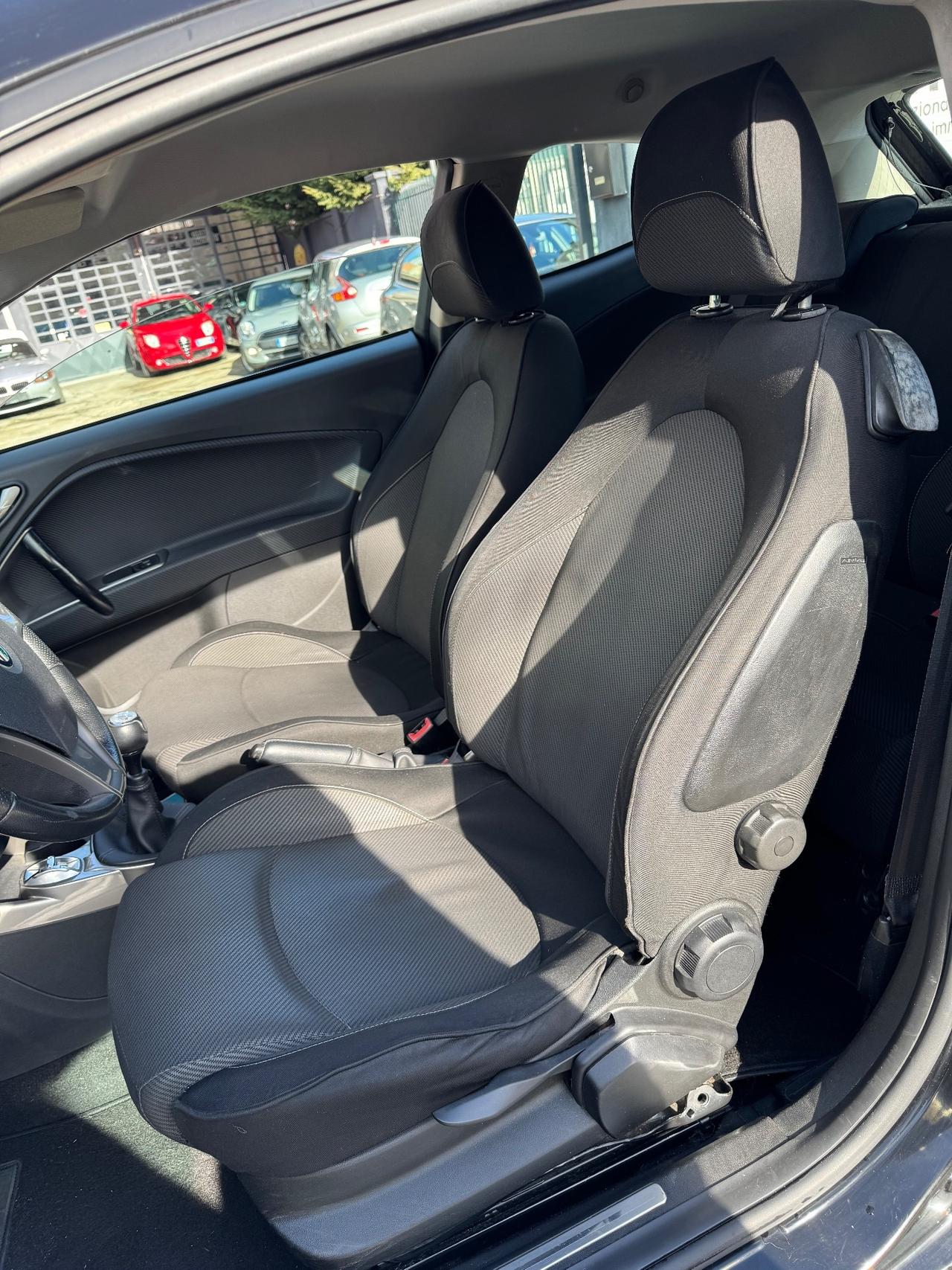 Alfa Romeo MiTo 1.4 T 120 CV GPL Distinctive Sport