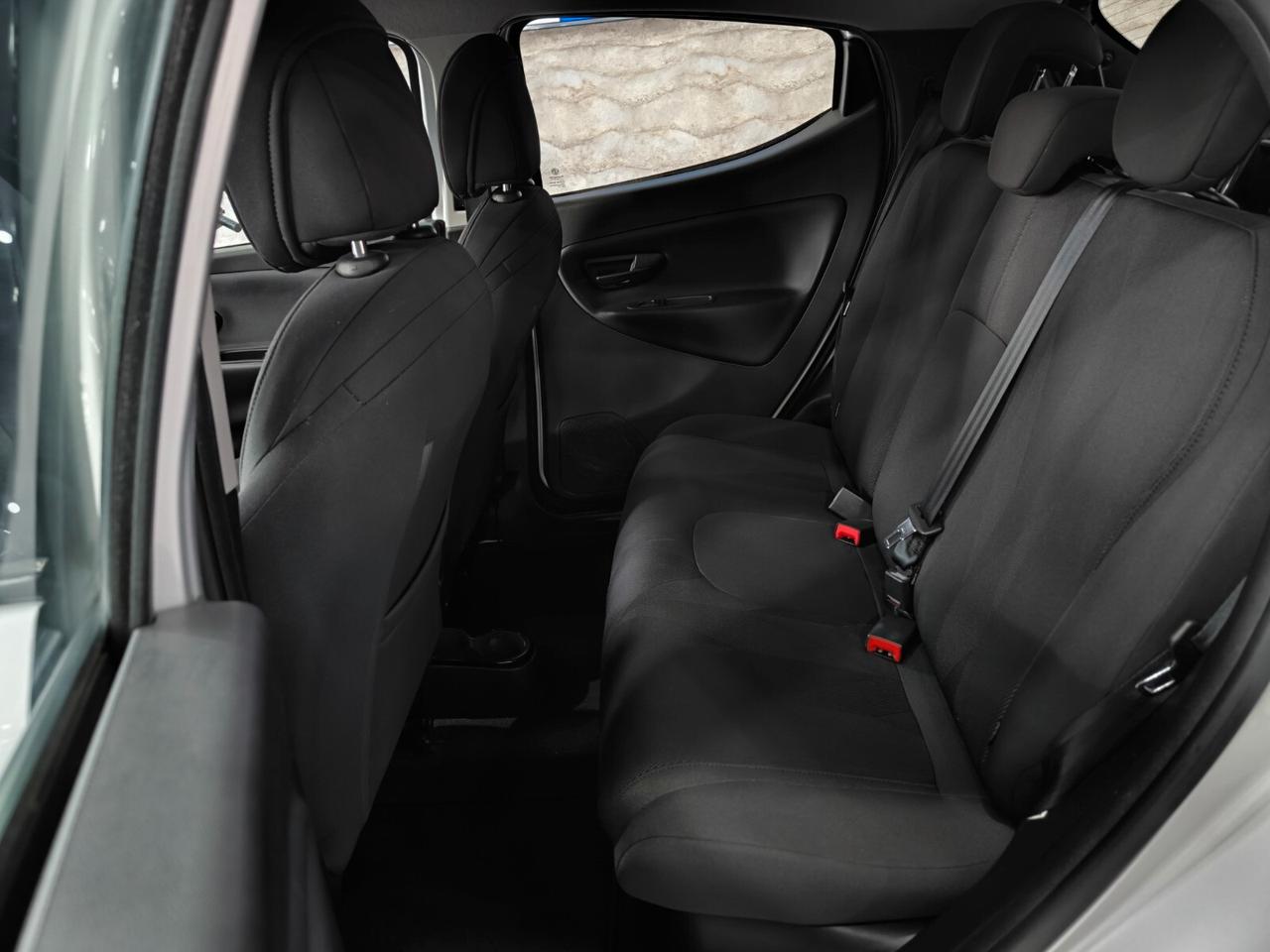 Lancia Ypsilon 1.2 69 CV 5 porte S&S Gold