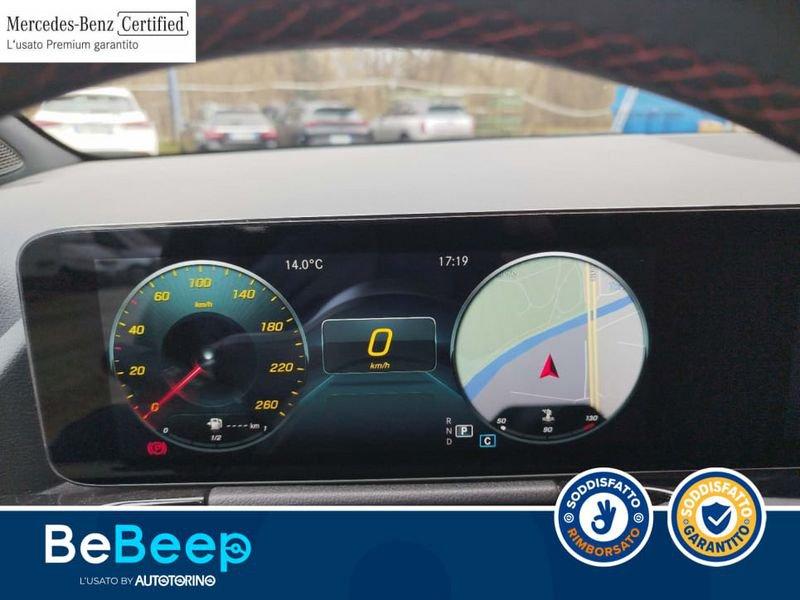 Mercedes-Benz GLA 200 D PREMIUM AUTO