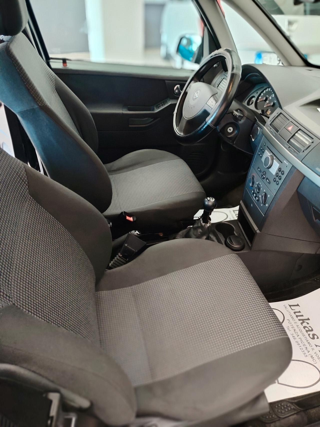 Opel Meriva 1.4 16V GPL-TECH Club