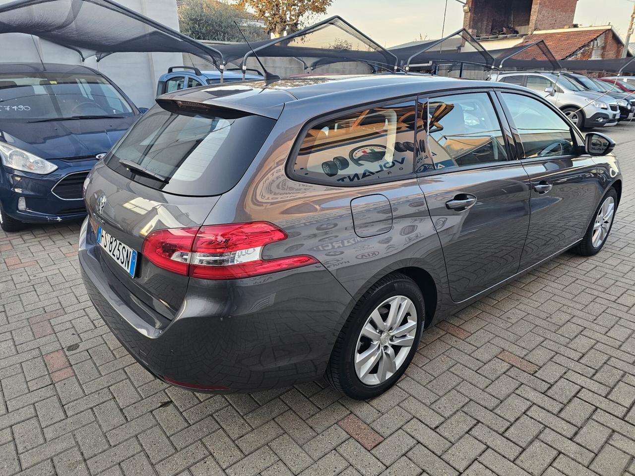 Peugeot 308 BlueHDi 130 S&S SW Tech Edition