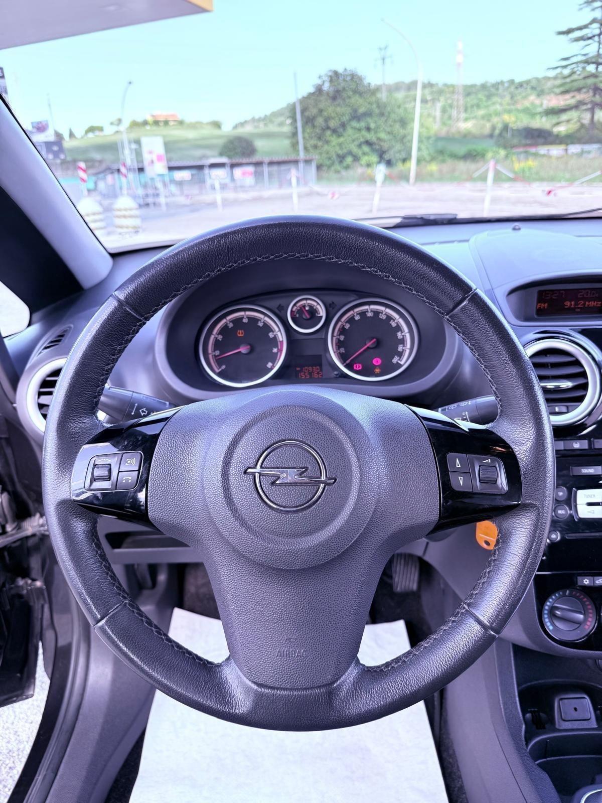 Opel Corsa 1.2 85CV 5 porte GPL-TECH Edition