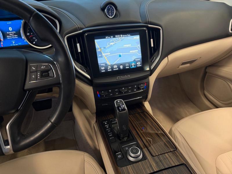 Maserati Ghibli 3.0 V6 250cv auto