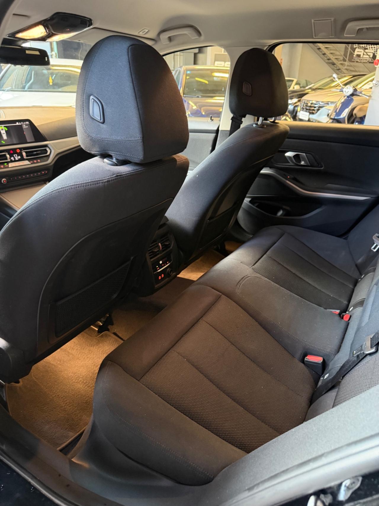 Bmw 320d EU6B TOURING ADVANTAGE KMCERT GARANZ UNICOPR