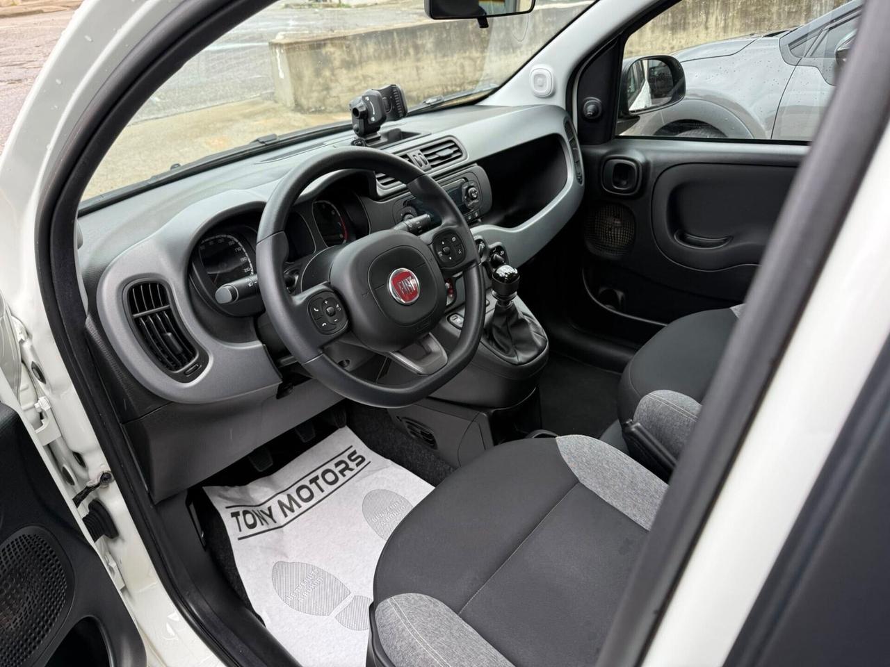 Fiat Panda 1.0 FireFly S&S Hybrid City Cross