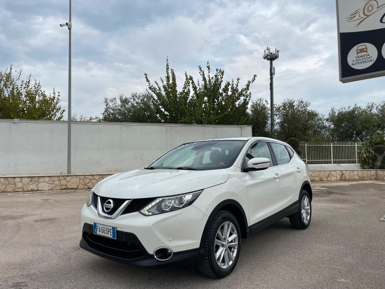 Nissan Qashqai 1.5 dCi Visia