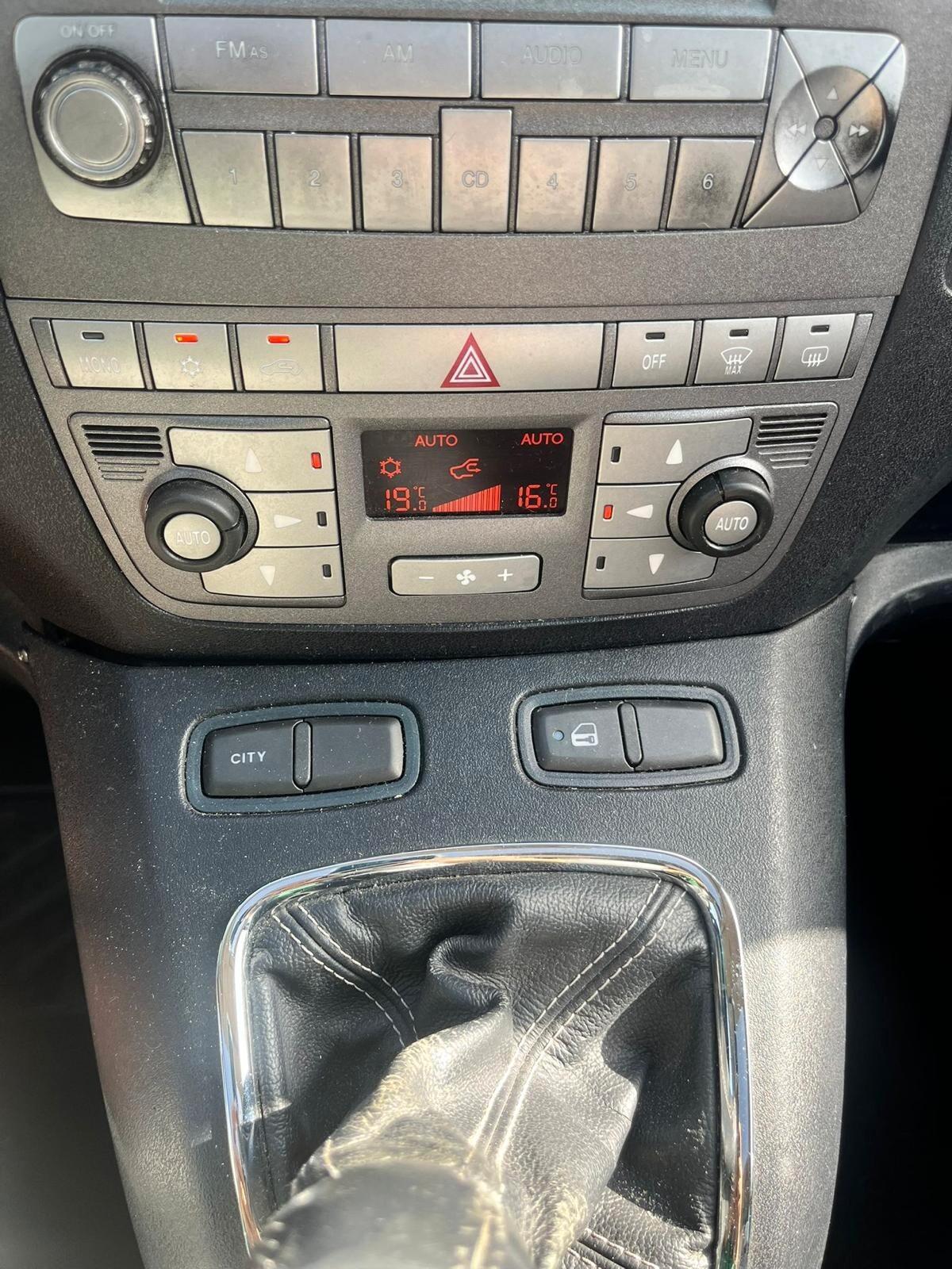 Lancia MUSA 1.3 Multijet 16V 90 CV Platino TETTO ELETTRICO