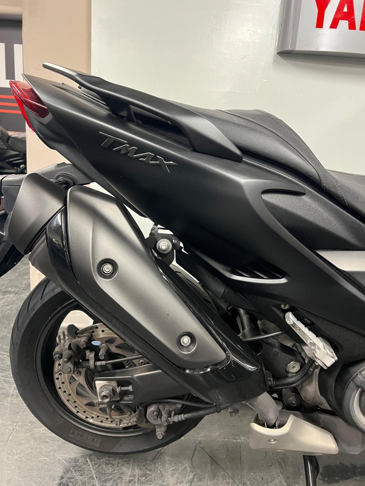 Yamaha TMAX 560 Tech max
