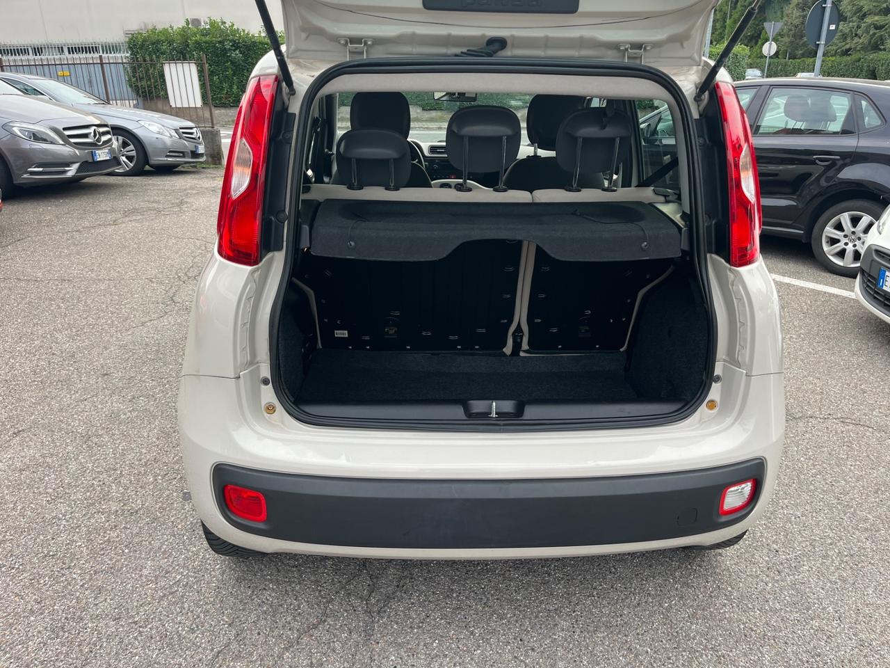Fiat Panda/84CV/neopatentato/Euro6/unico proprietario/5Porte e 5Posti