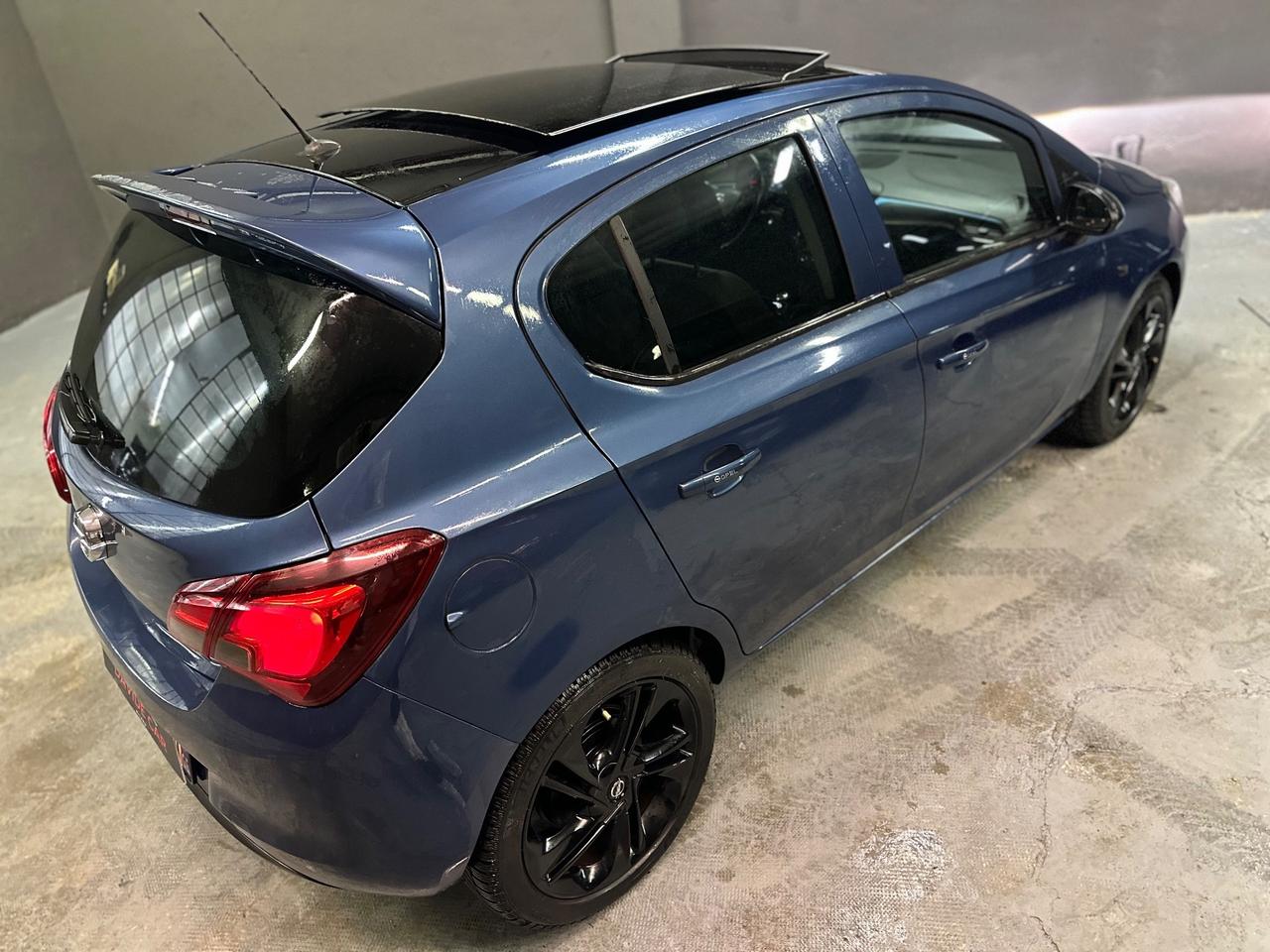 Opel Corsa 1.2 5 porte b-Color