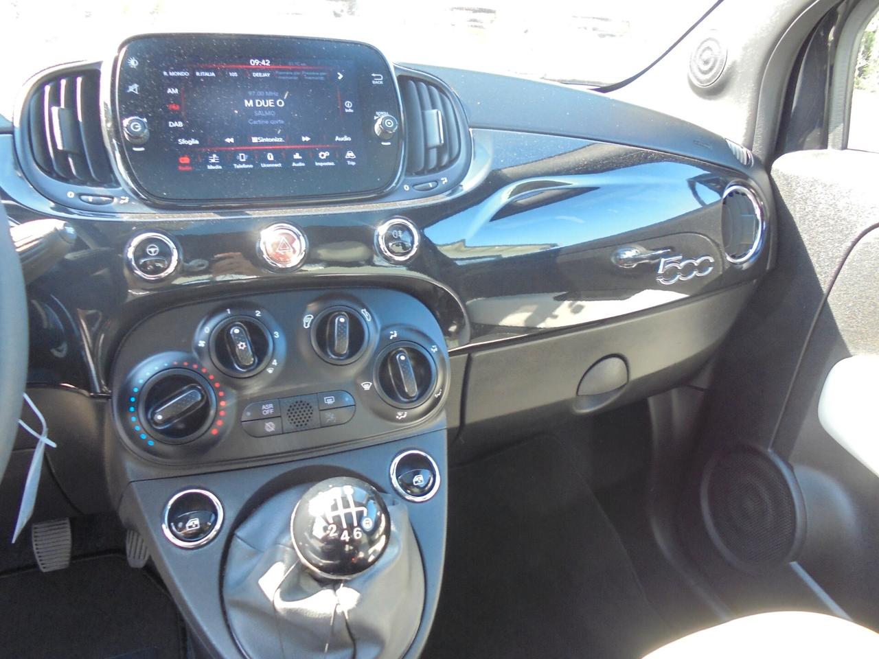 Fiat 500 1.0 Hybrid Dolcevita