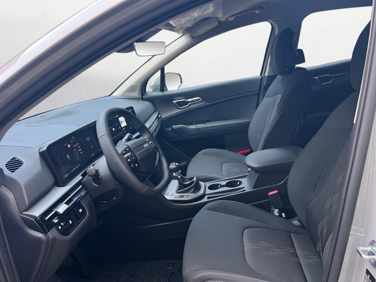 Kia Sportage 1.6 TGDi HEV AT Business