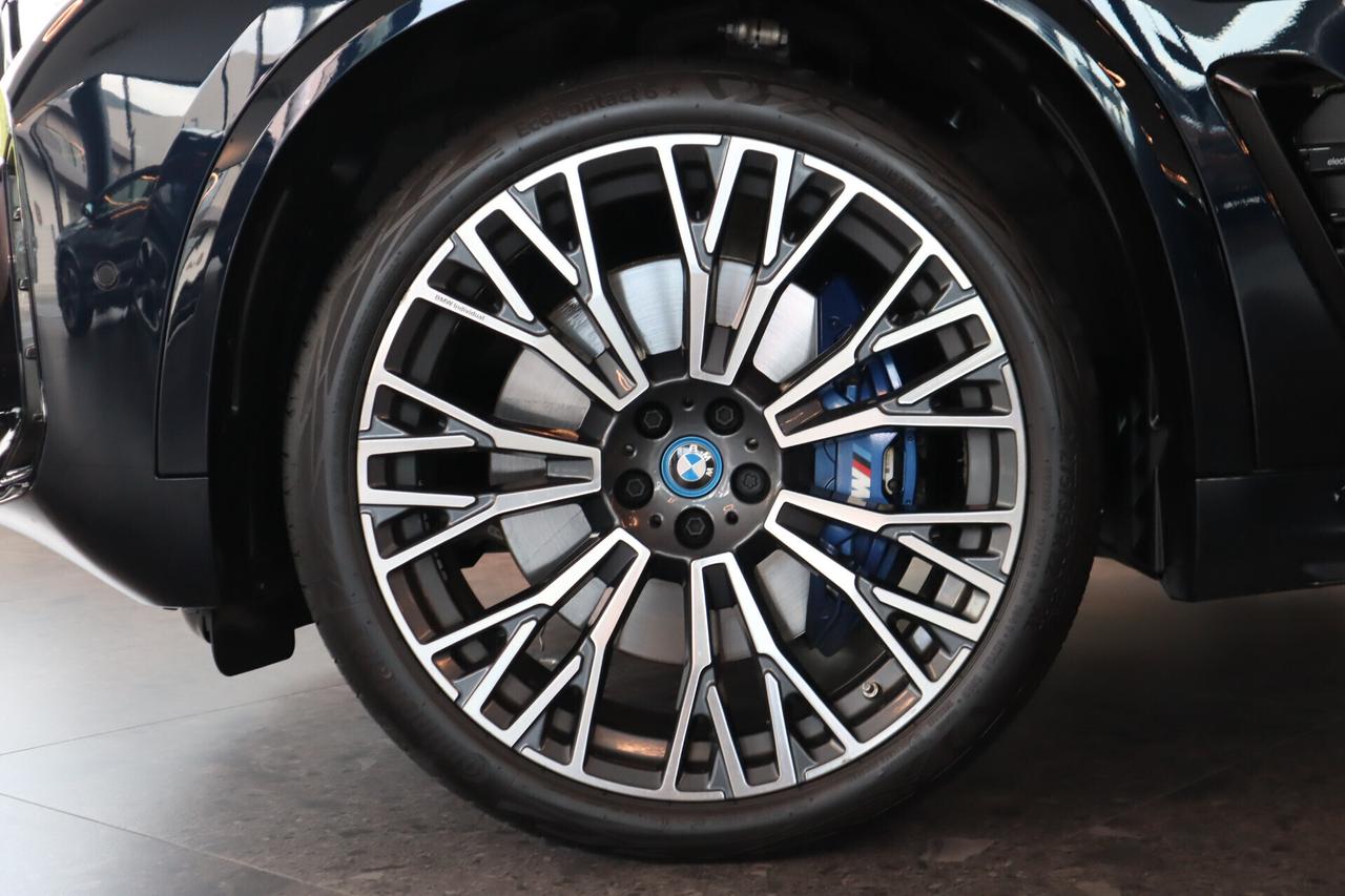 Bmw X5 50e M-SPORT PRO 22" GANCIO TRAINO PLUG IN