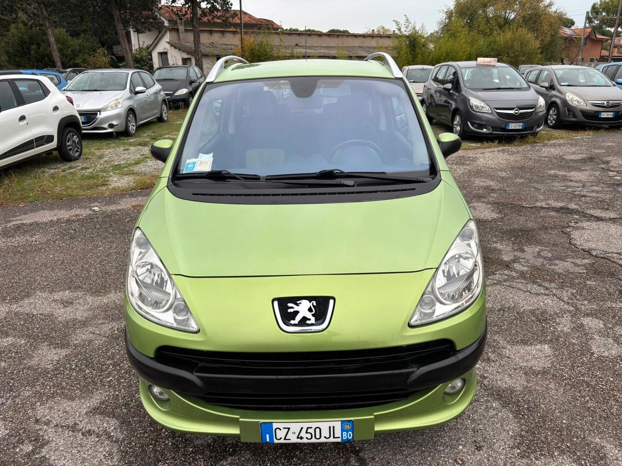 Peugeot 1007 1.4 HDi Sporty