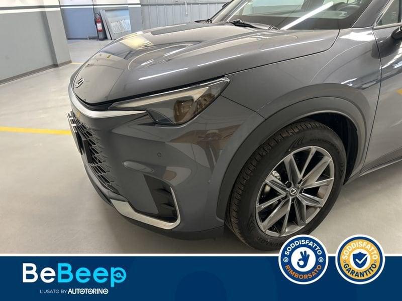 Lexus LBX 1.5 HYBRID RELAX 2WD