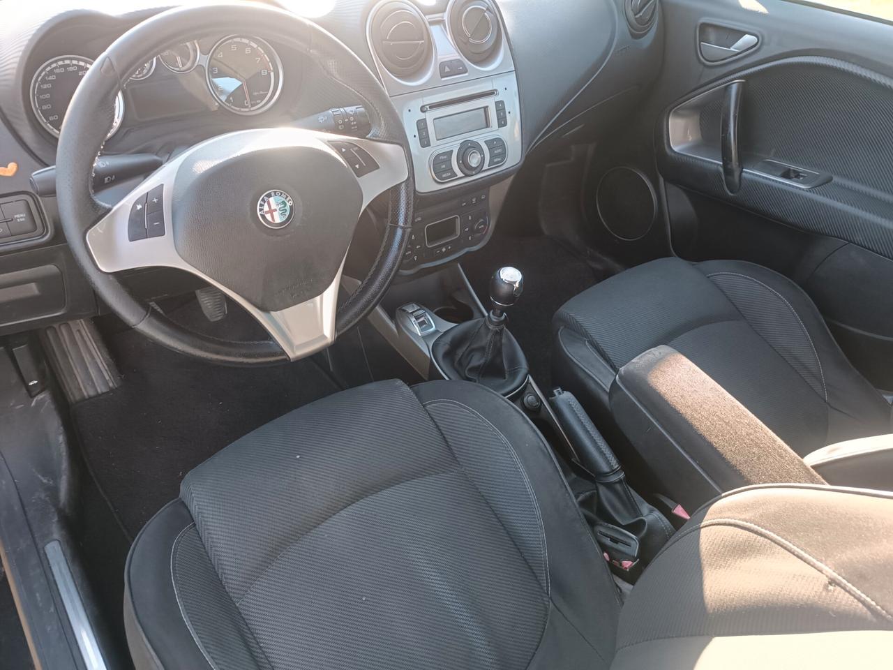 Alfa Romeo MiTo 1.4 105 CV M.air S&S Distinctive Sport Pack