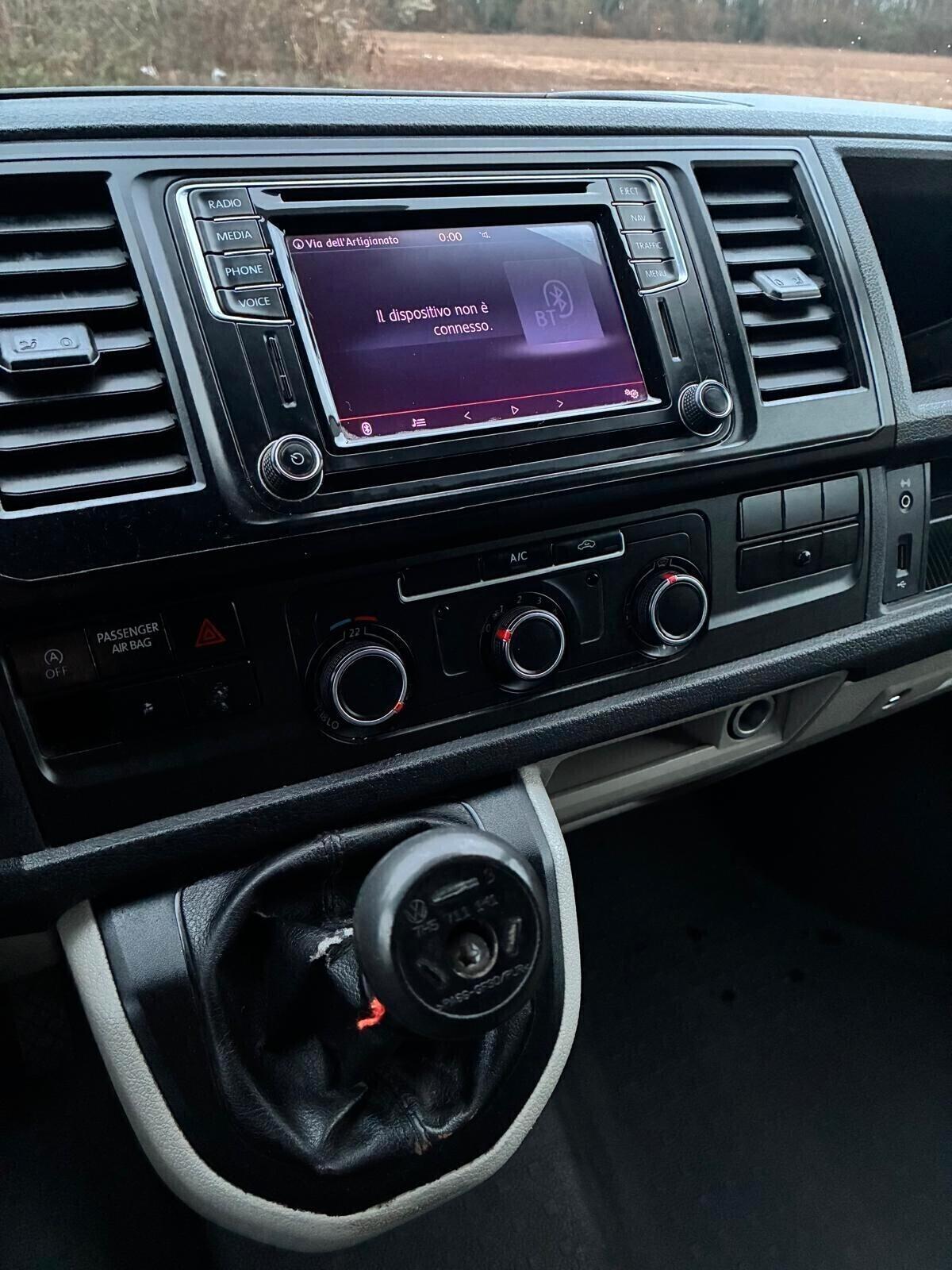 Volkswagen T6 2.0TDI 2016