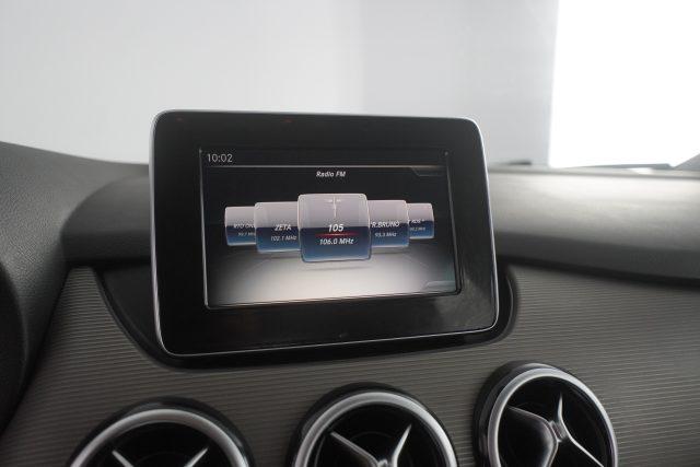 MERCEDES-BENZ CLA sse B B 160 d Business