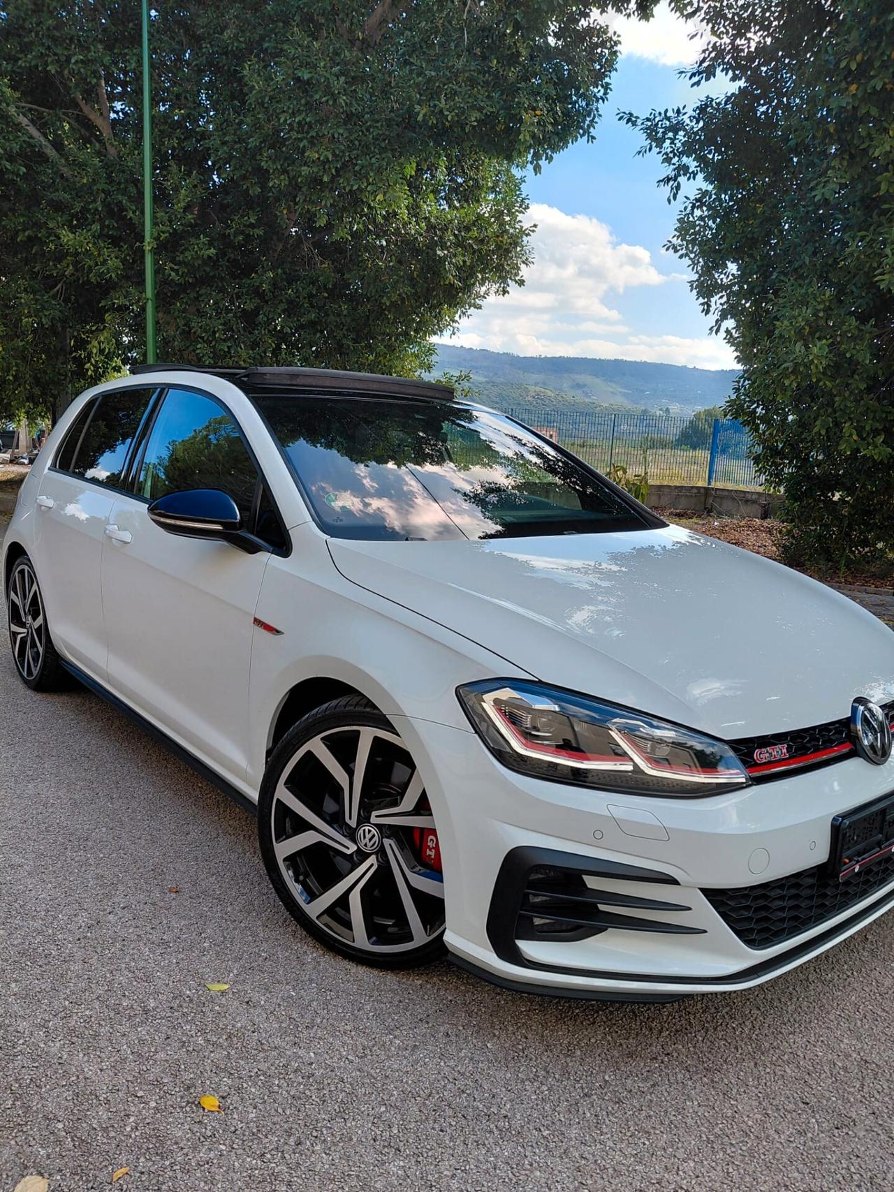Volkswagen Golf GTI Performance 2.0 245 CV TSI DSG 5p. BMT