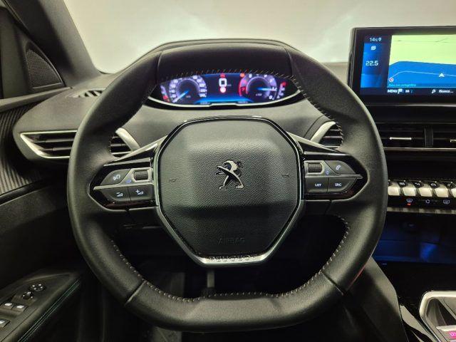 PEUGEOT 3008 PureTech Turbo 130 S&S Allure Pack N1 Autocarro