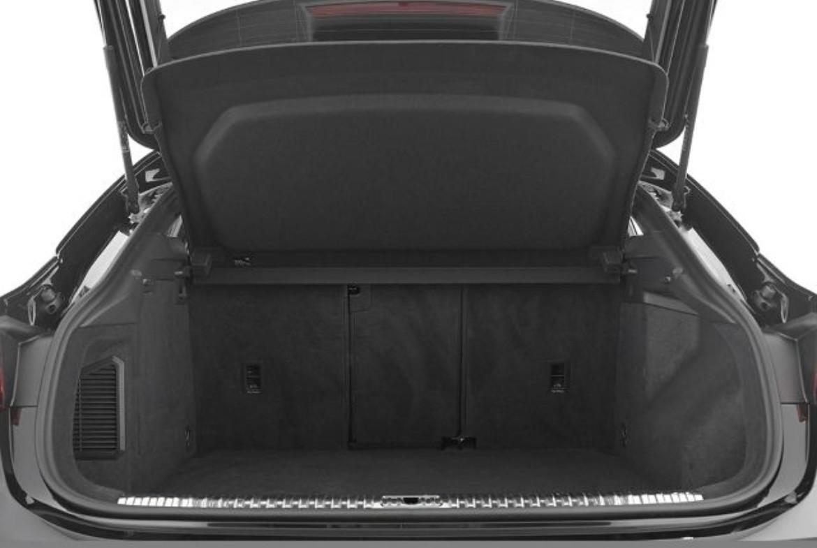 Audi Q3 Sportback 45 TFSI e S-LINE S-TRONIC