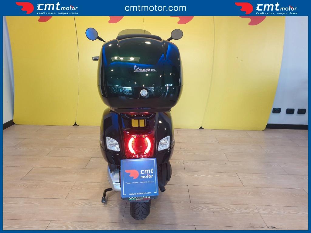 Vespa GTS 300 - 2021