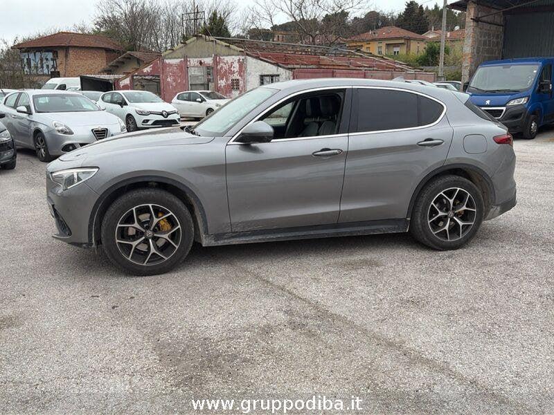 Alfa Romeo Stelvio 2017 Diesel 2.2 t Executive Q4 210cv auto my19