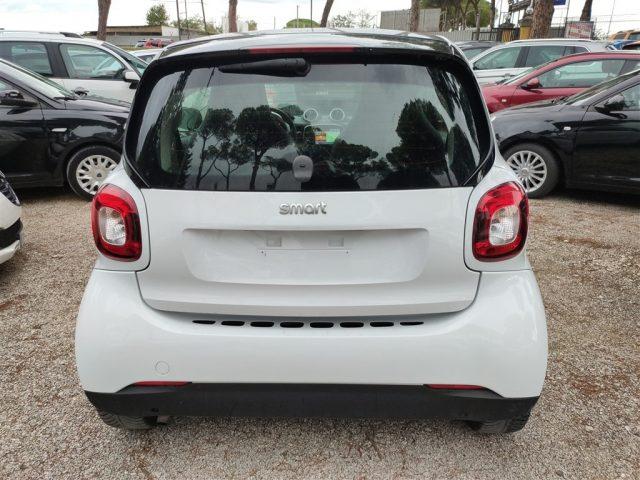 SMART ForTwo 1.0 T.amic CARPLAY,CRUISE,CERCHI LEGA,CLIMA