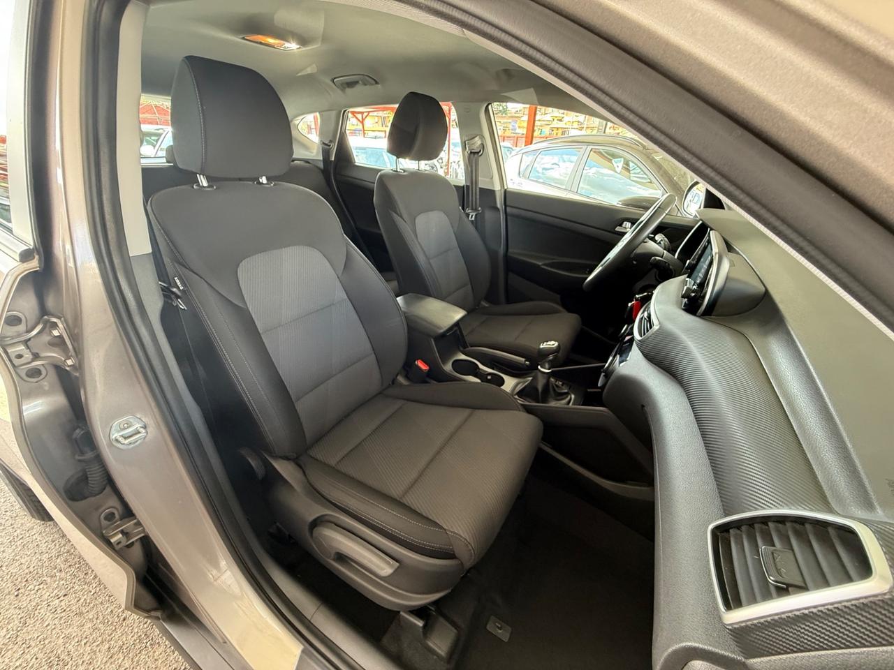Tucson 1.6 CRDi XPrime-unipro-rate-garanzia