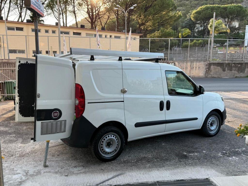 Fiat Doblo Cargo 1.6 M-Jet 105 CV LOUNGE S&S ATTREZZATO