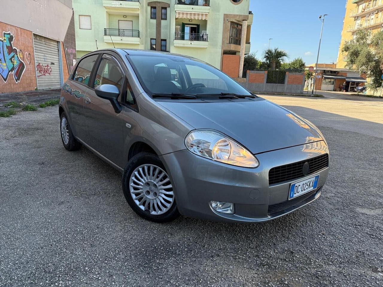 Fiat Grande Punto 1.3 MJT 90 CV 5 porte Dynamic IN OTTIME CONDIZIONI