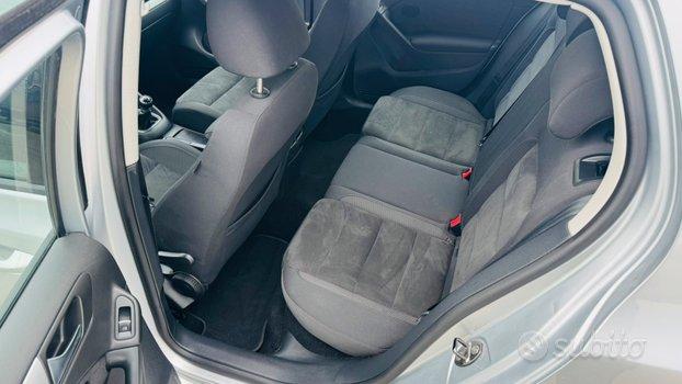 Volkswagen Golf 1.6 Benzina/Gpl
