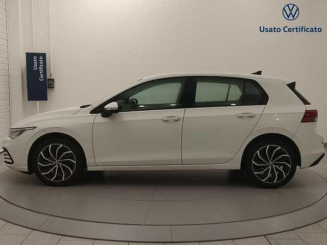 Volkswagen Golf 8ª serie 1.0 eTSI EVO DSG Life