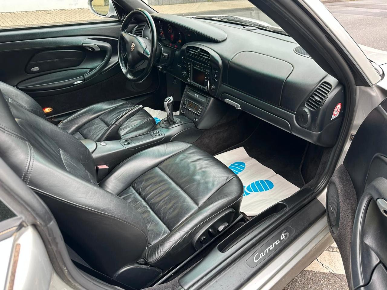 Porsche 911 Carrera 4S Coupé