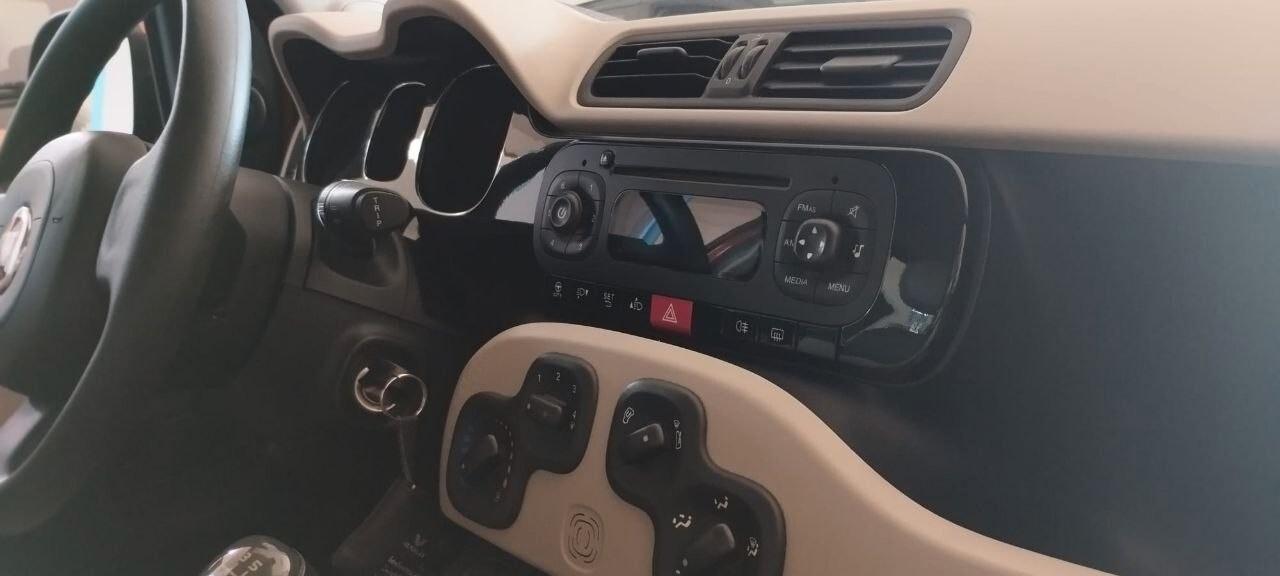 Fiat panda Lounge 0.9 twin air 02/12, km 32.840