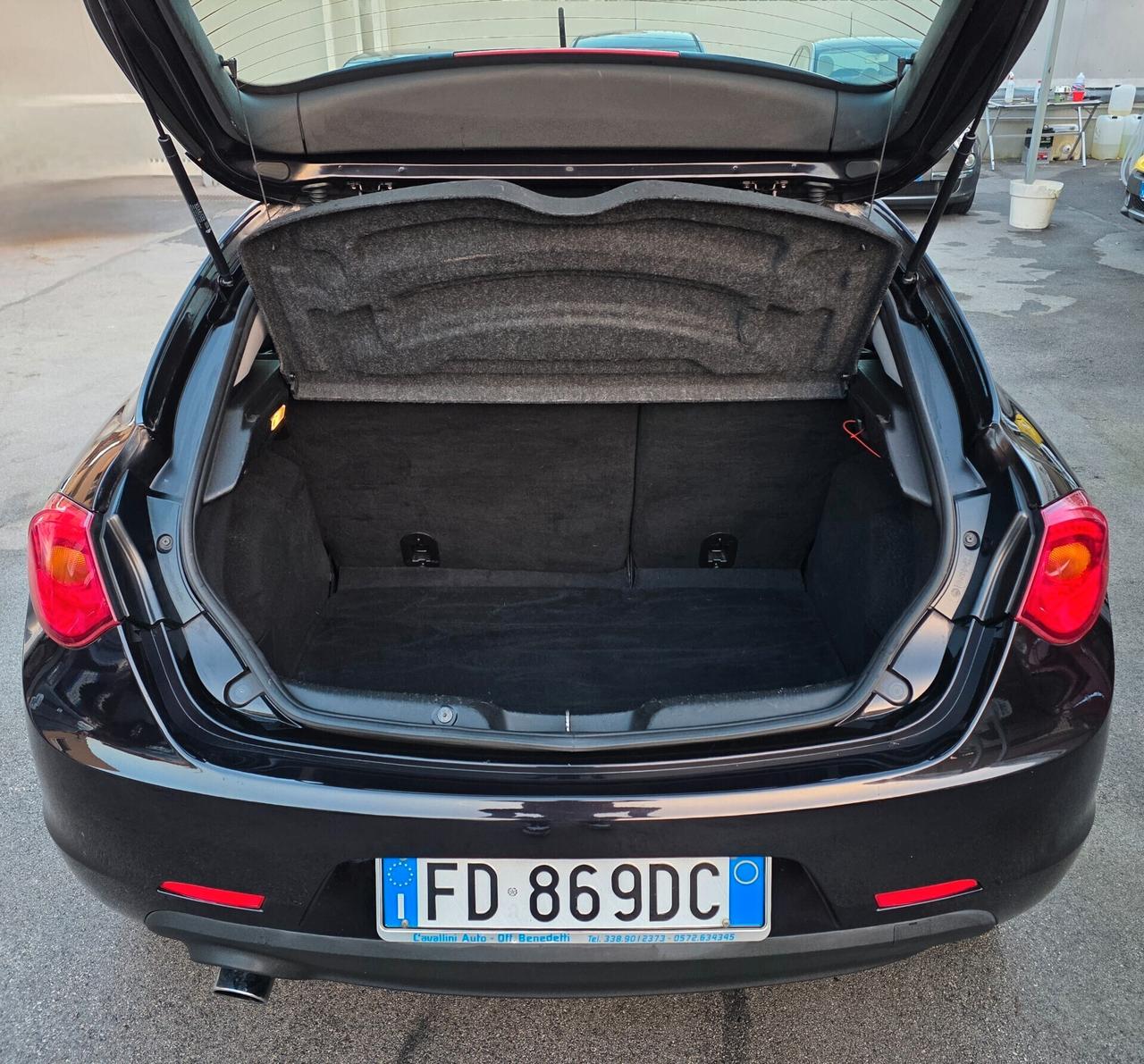 Alfa Romeo Giulietta 1.6 JTDm-2 120 CV Distinctive