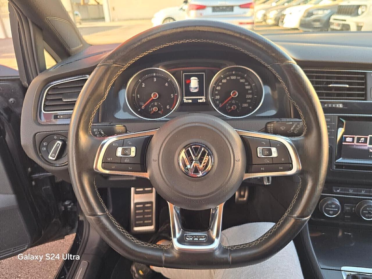 Volkswagen Golf GTD 2.0 TDI CV184 SPORT