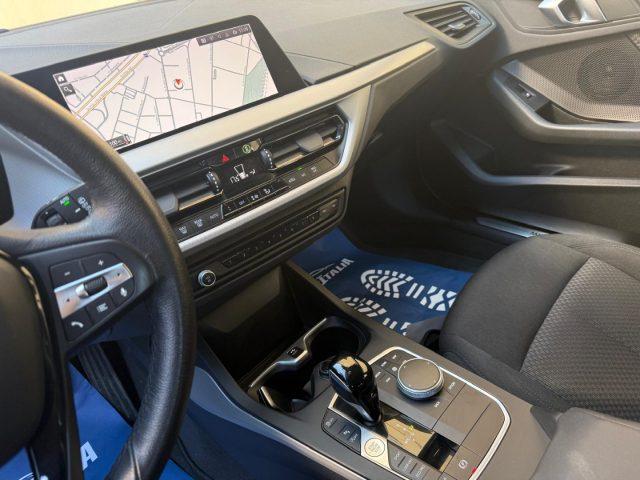 BMW 120 d 5p. Business Advantage