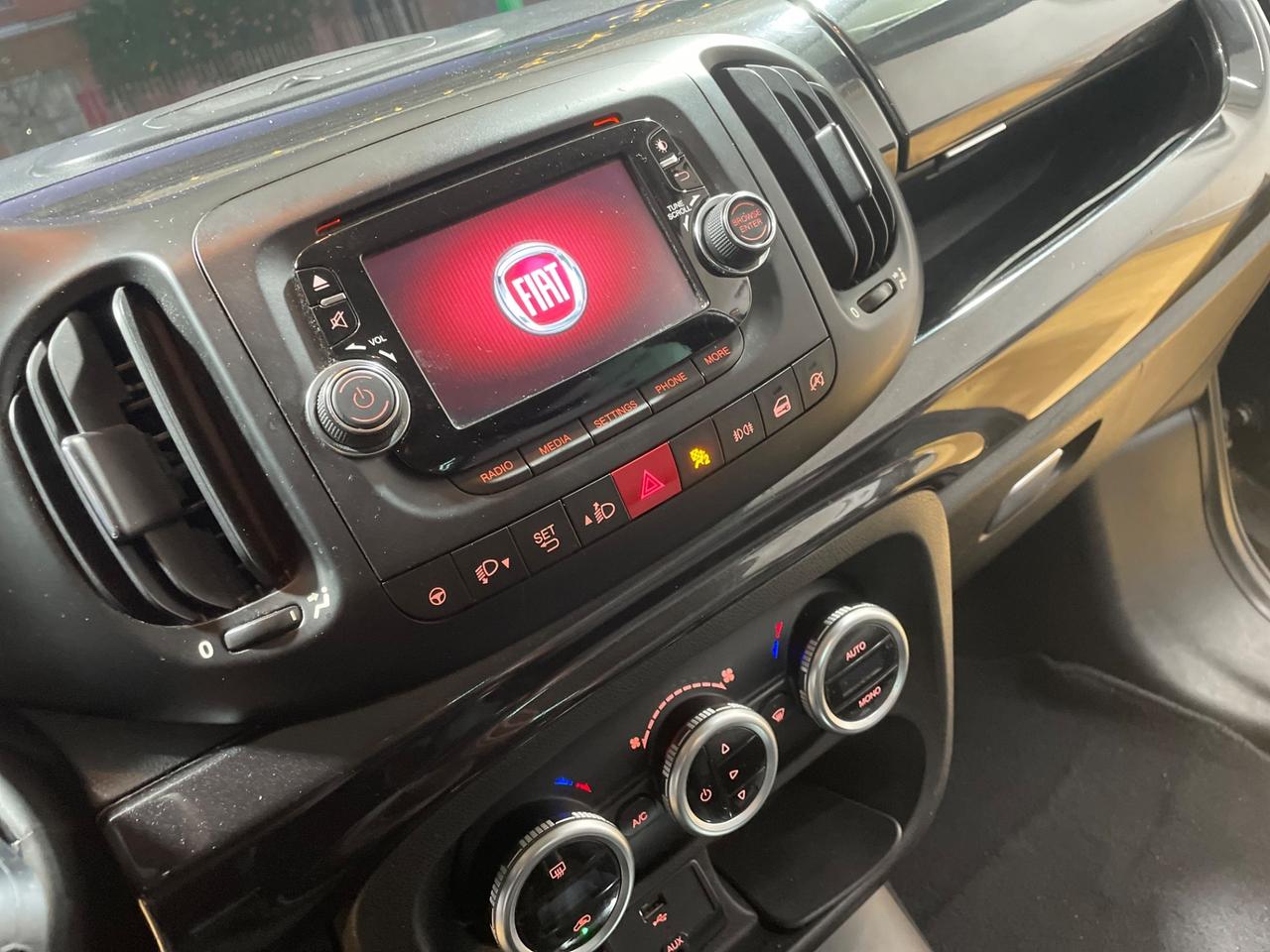 Fiat 500L 1.6 Multijet 105 CV Trekking tetto bicolore 140.000 km