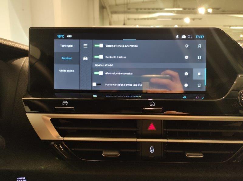 CITROEN C4 3ª serie - C4 Hybrid 145 e-DCS6 Collection