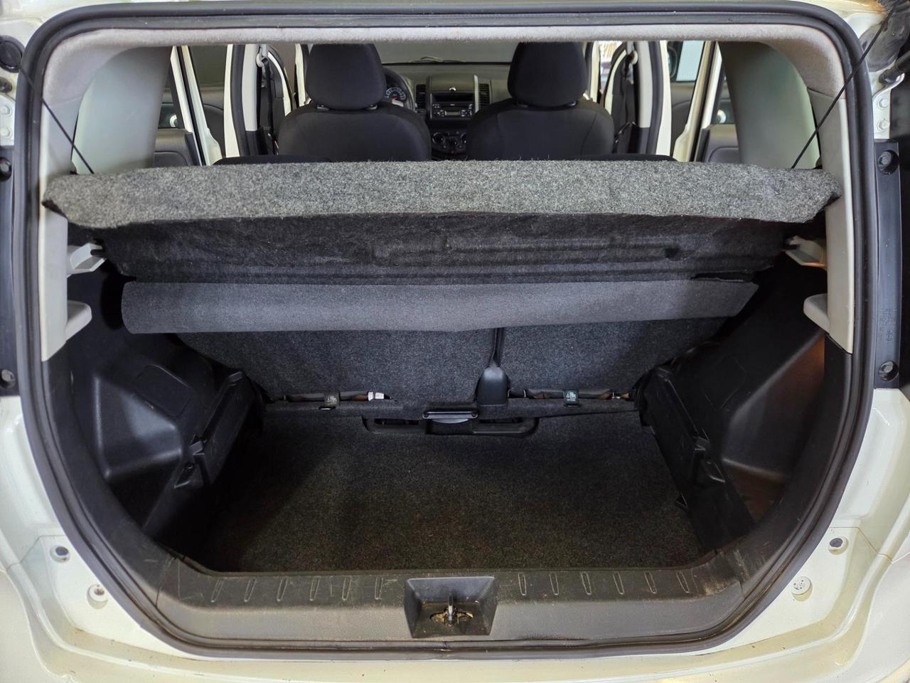 Nissan Note 1.5 dci Visia c/radio,clima,airb.lat.