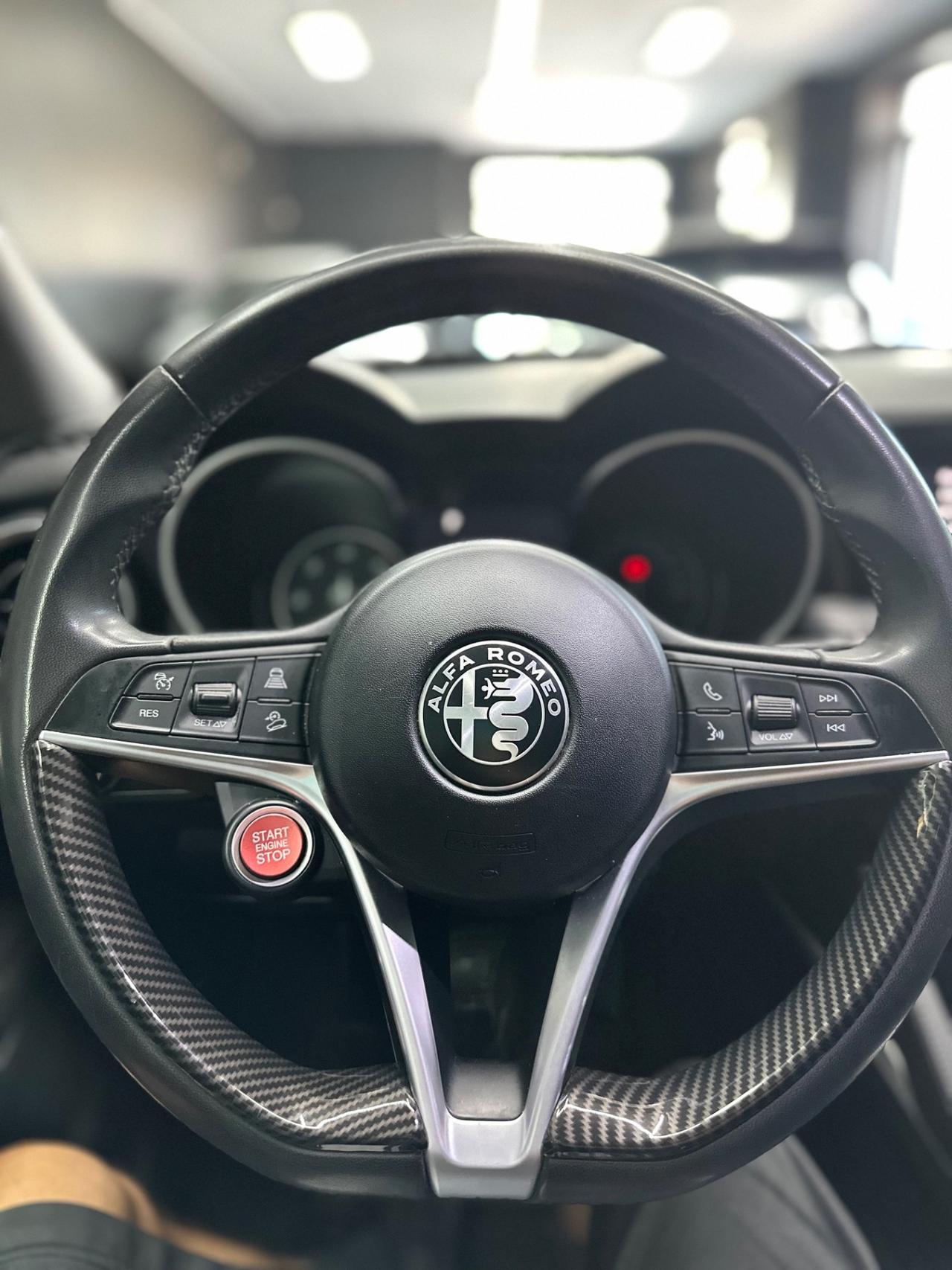 Alfa Romeo Stelvio 2.2 Turbodiesel 160 CV AT8 RWD Business