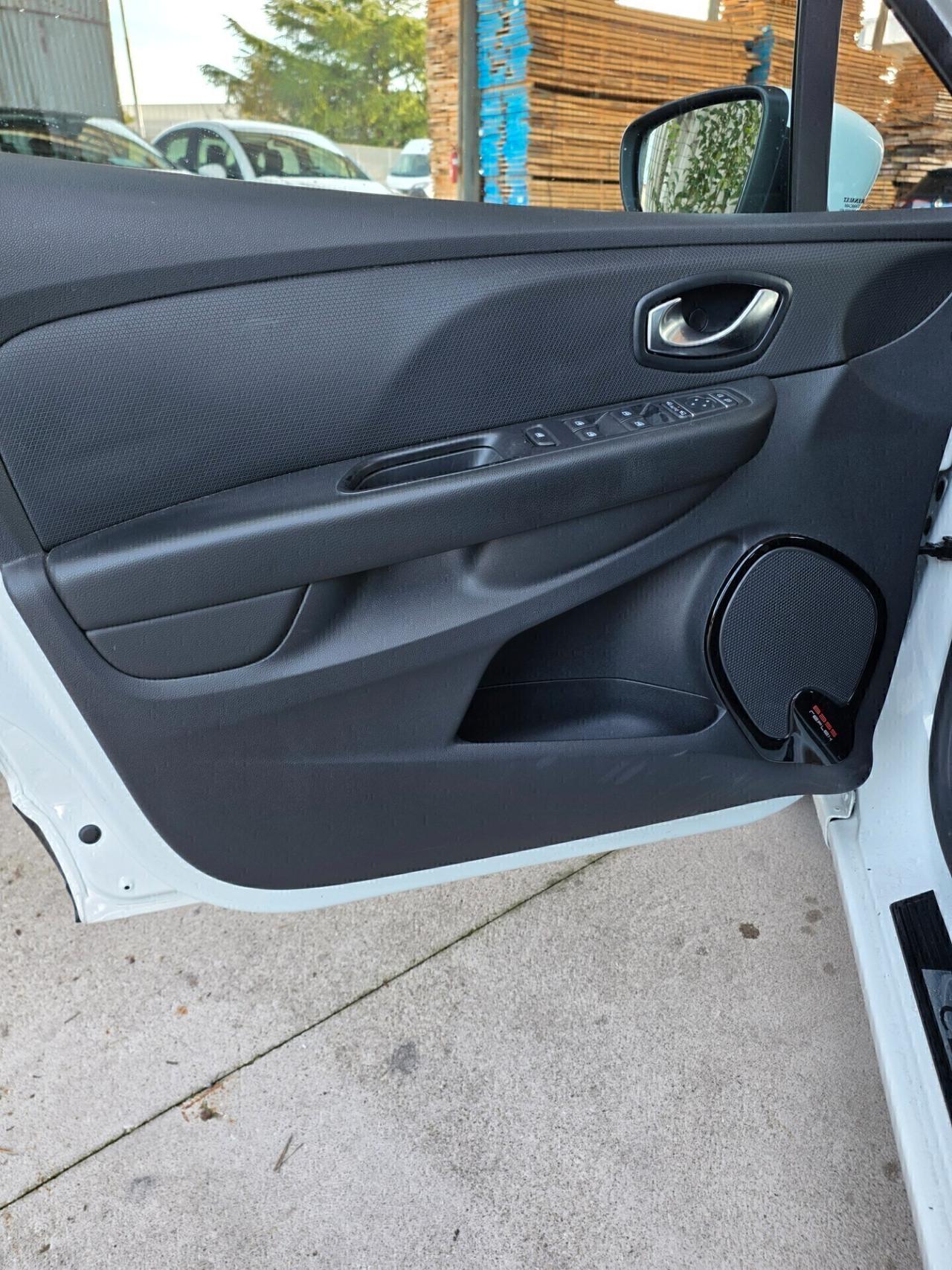 Renault Clio dCi 75 CV Ok neopatentati