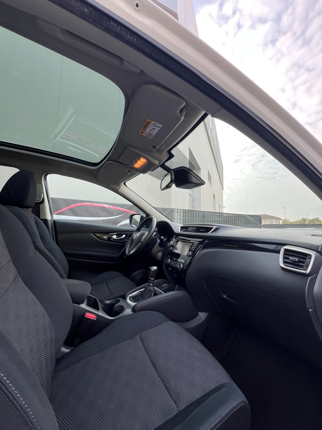 Nissan Qashqai 1.5 dCi Tekna TETTO CAMERA 360 navi