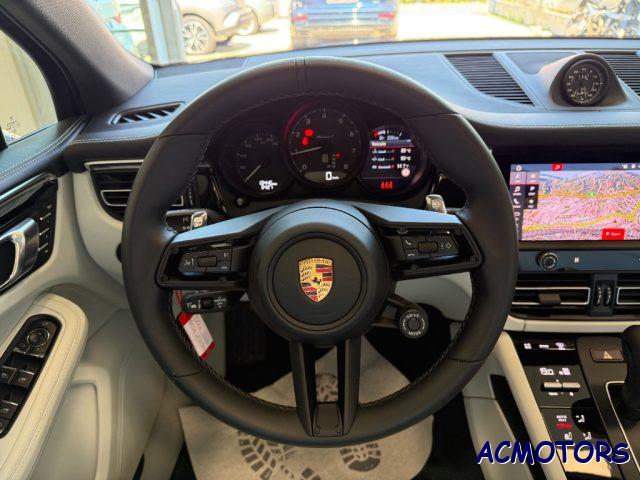 PORSCHE Macan 2.0 T