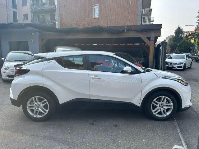 TOYOTA C-HR 1.8 Hybrid E-CVT Active
