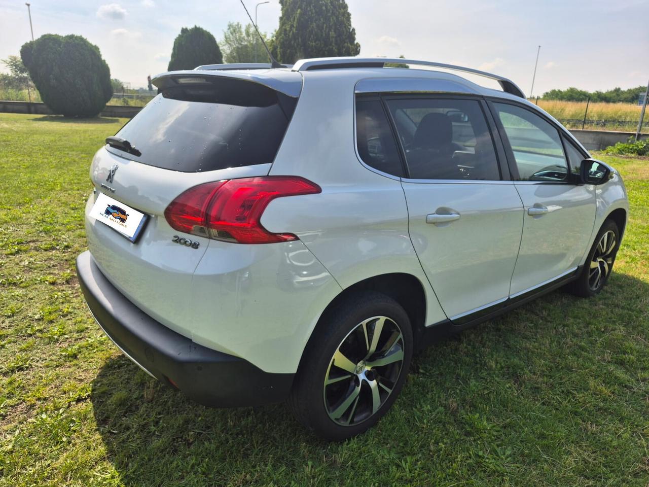 Peugeot 2008 120cv Outdor Adatta Neopatentati